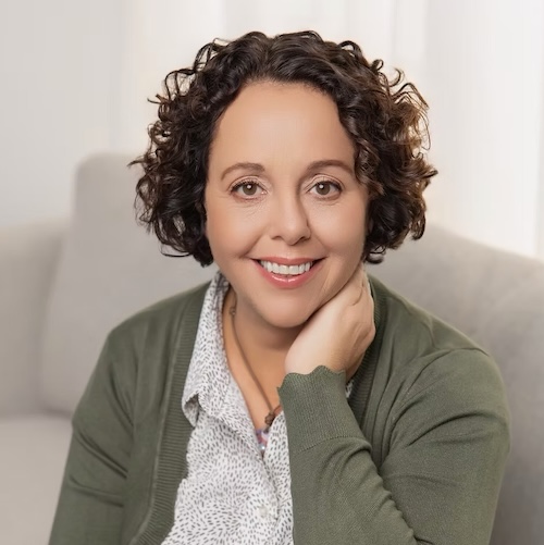 Alisa Farina, Registered Clinical Counsellor